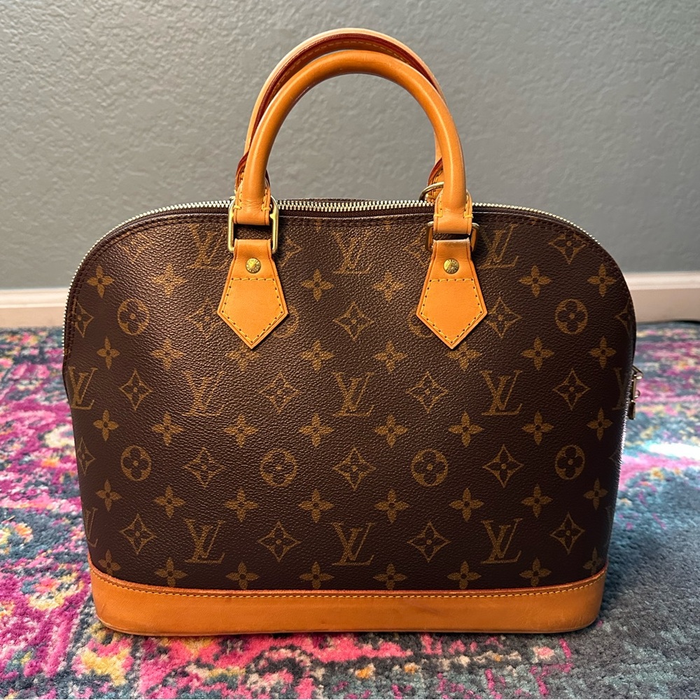 Louis Vuitton Alma PM
